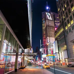 Отель Hilton Garden - Times Square, Нью-Йорк